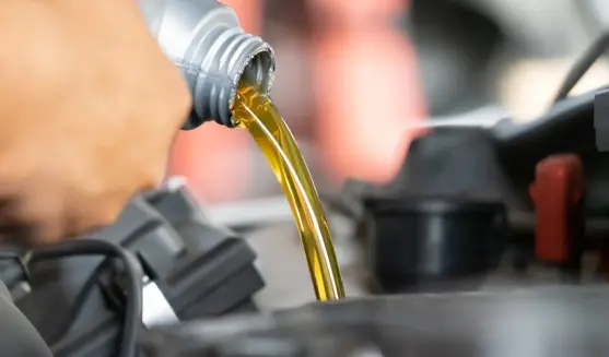 Tipos de aceite de motor: ¿cómo elegir el mejor para tu vehículo?